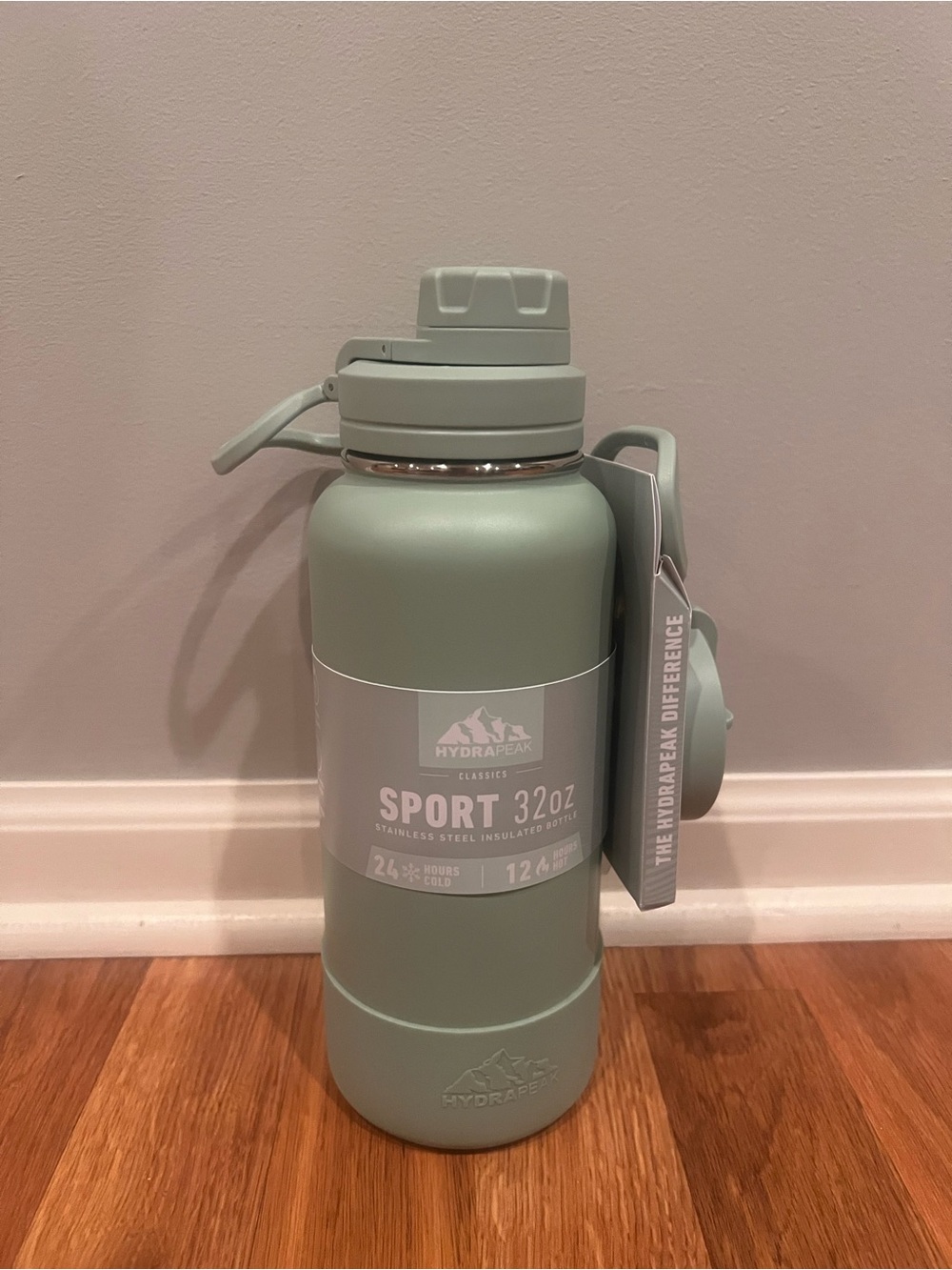 NWT Hydrapeak Classics Sport 32oz Insulated Water Bottle - Sage Leaf / Mint